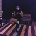 นั่งจิบเบียร์เบาๆ ริมทะเล Blue Pearl Bar