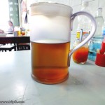 มีน้ำชาด้วย