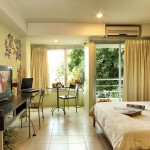 คาซาวีวรรณ เซอร์วิส อพาร์ตเมนท์ (Caza V1 Serviced Apartment)