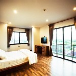 ฟ้าไทย เรสซิเดนซ์ (Farthai Residence)