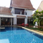 วีไอพี เชน รีสอร์ต พูล วิลลา (VIP Chain Resort Pool Villa)