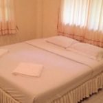 ร่มไม้ ชายเล รีสอร์ท แอนด์ ซีฟู้ด (Rommai Chailay Resort & Seafood)