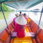ล่องเรือ
