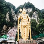 1.ถ้ำบาตู (Batu Caves) – เที่ยวมาเลเซีย